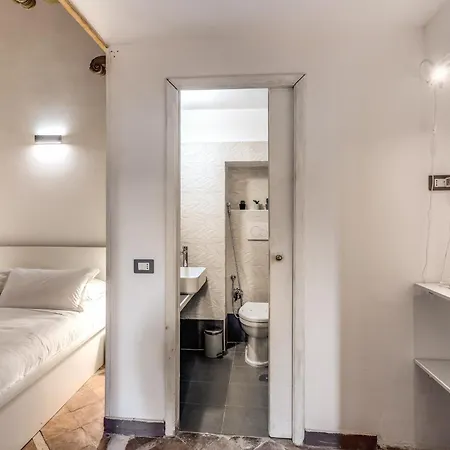 Montevecchio6 Navona * Рим