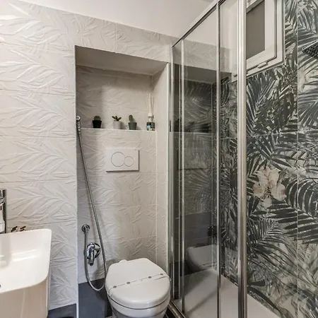 Montevecchio6 Navona Апартаменты