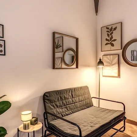 Montevecchio6 Navona * Рим