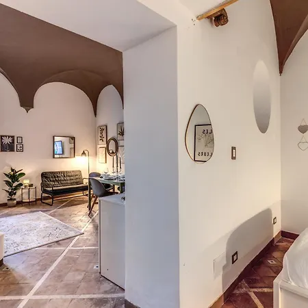 아파트 Montevecchio6 Navona