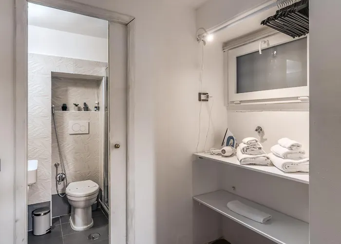 Montevecchio6 Navona Apartmán *